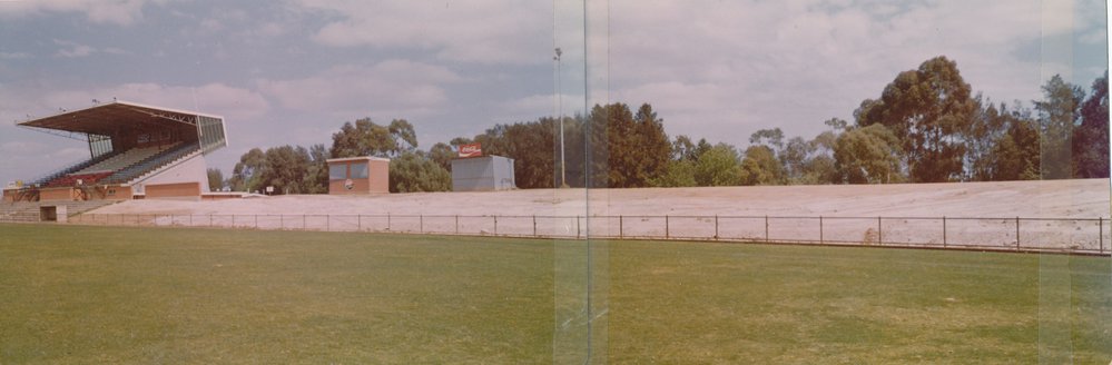 Central District Football Oval: 1977