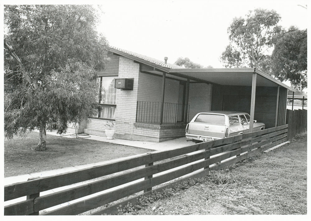 27 Cardnell Crescent, Elizabeth East