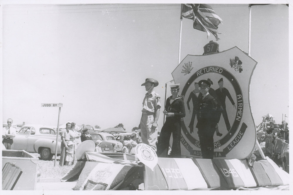 Elizabeth Birthday Celebrations : 1957