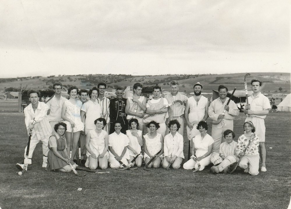 Elizabeth Birthday Celebrations : 1958