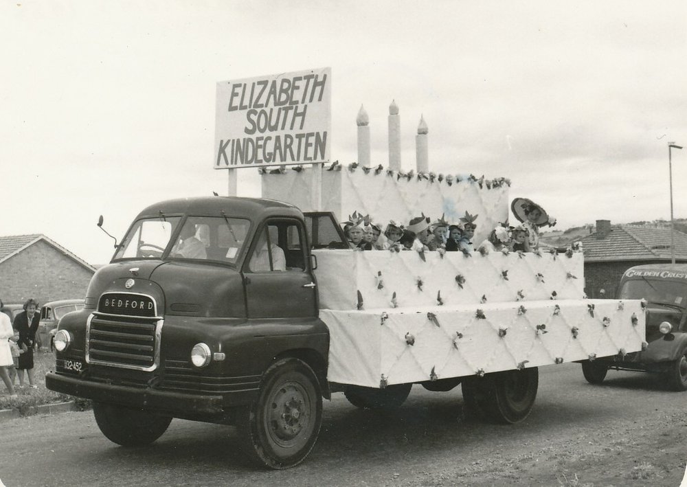 Elizabeth Birthday Celebrations : 1958