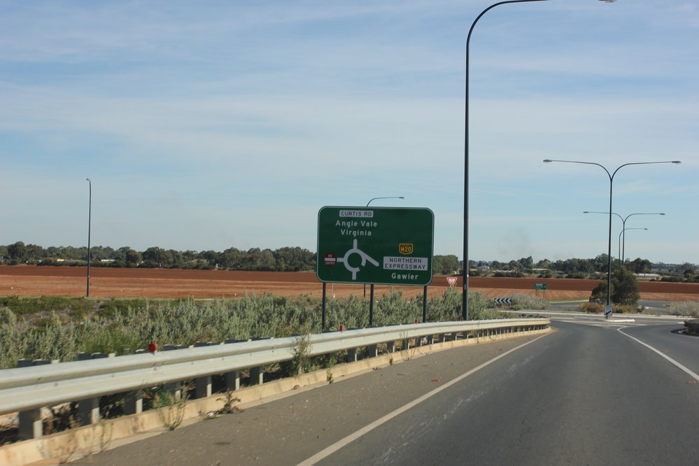 Angle Vale Road, Hillier: 2015