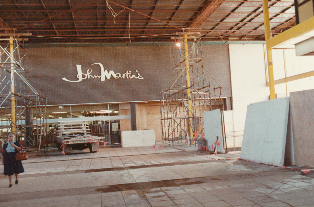 Elizabeth Shopping Centre: 1984