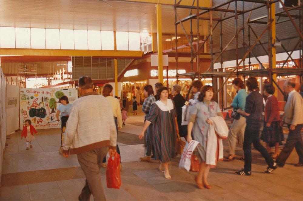 Elizabeth Shopping Centre: 1984