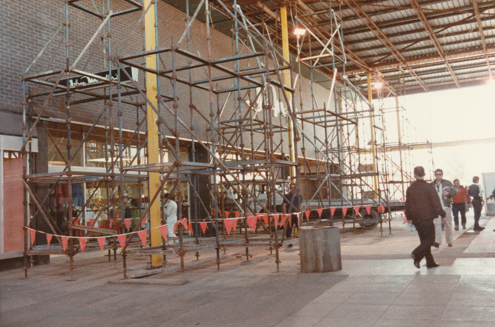 Elizabeth Shopping Centre: 1984