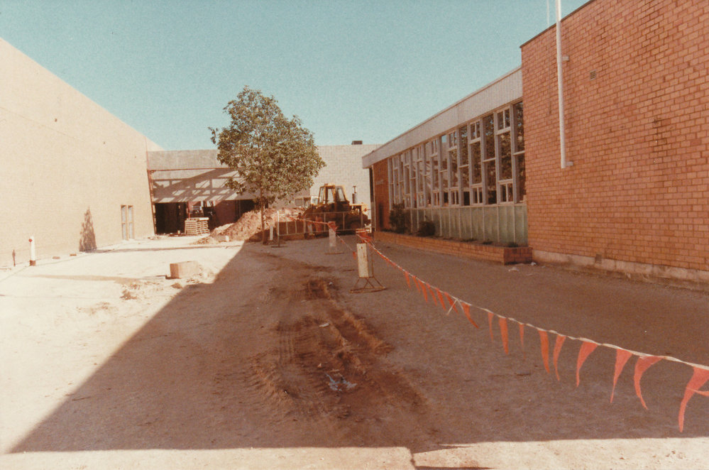 Elizabeth Town Centre: 1984
