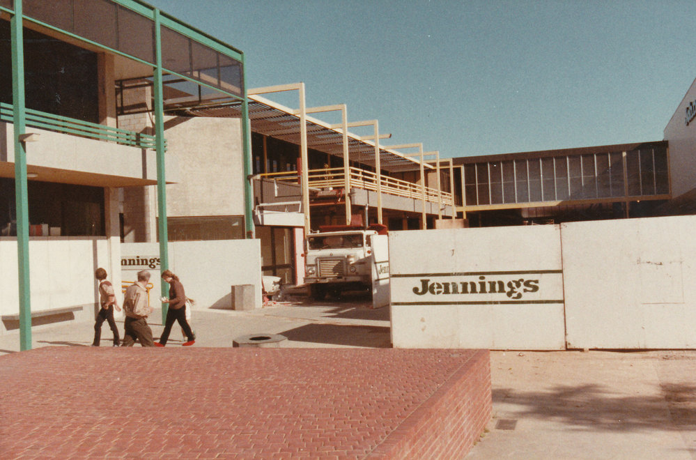 Elizabeth Town Centre: 1984