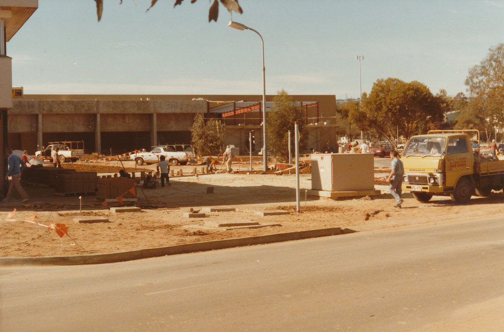 Elizabeth Town Centre: 1984
