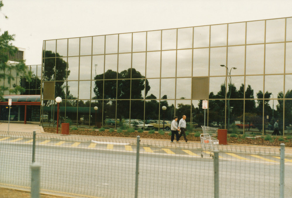 Elizabeth House: 1986