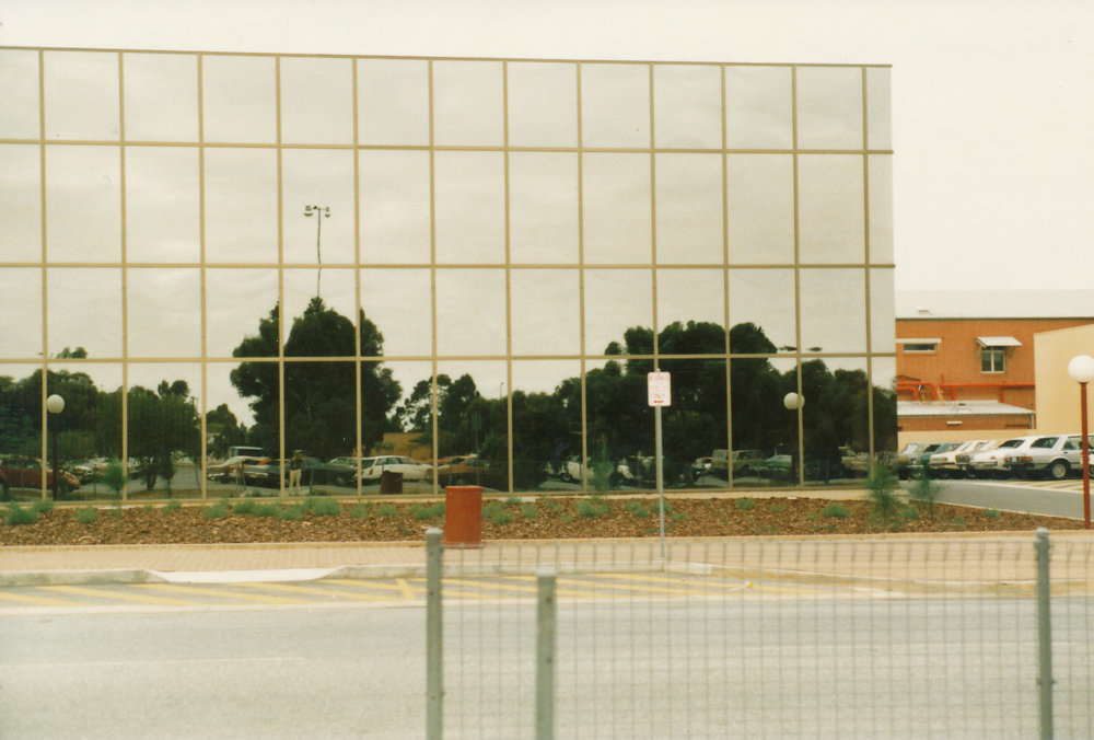 Elizabeth House: 1986