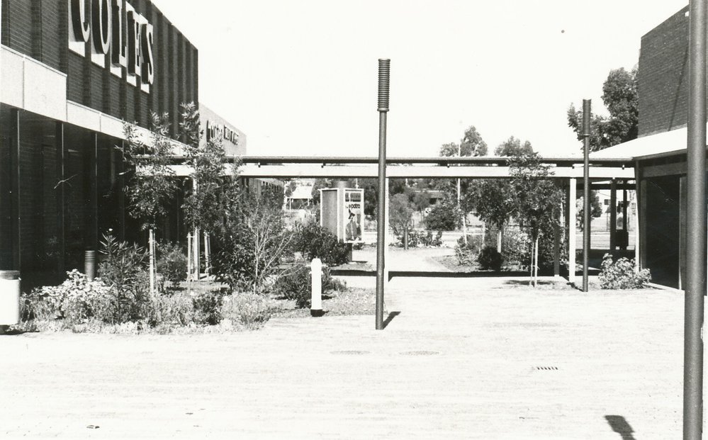 Elizabeth Town Centre: 1979.