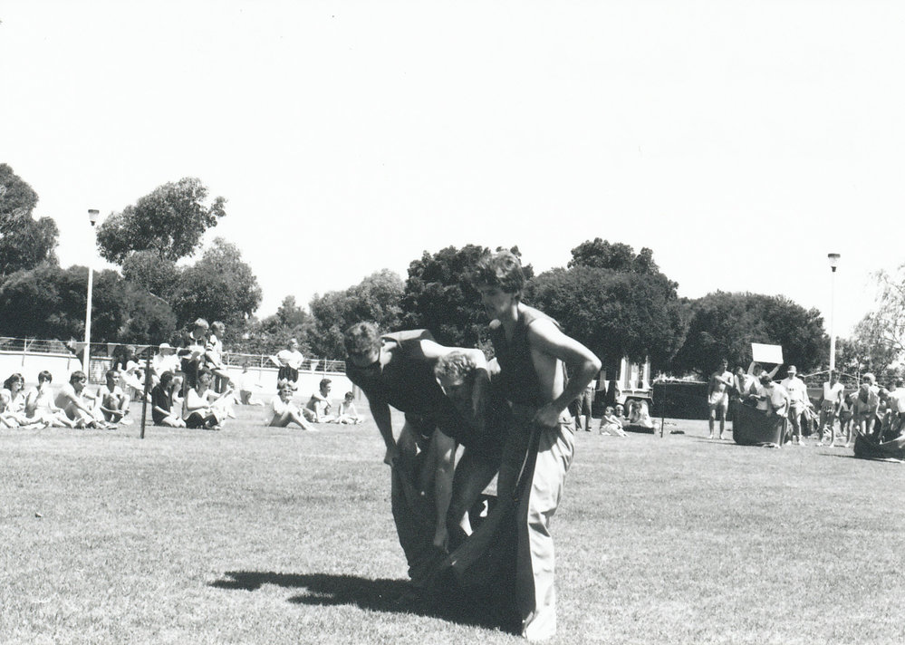 Elizabeth Swimming Pool, pool party: 25 January 1988