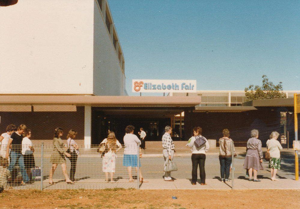 Elizabeth Town Centre: 1983.