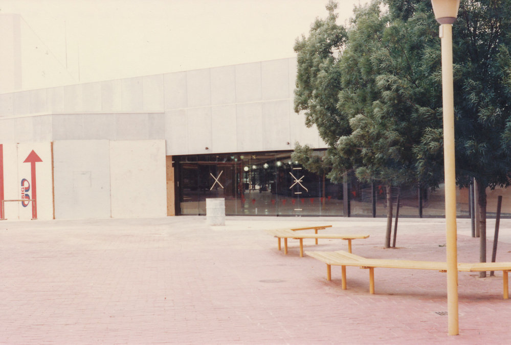 Elizabeth Town Centre: 1983.