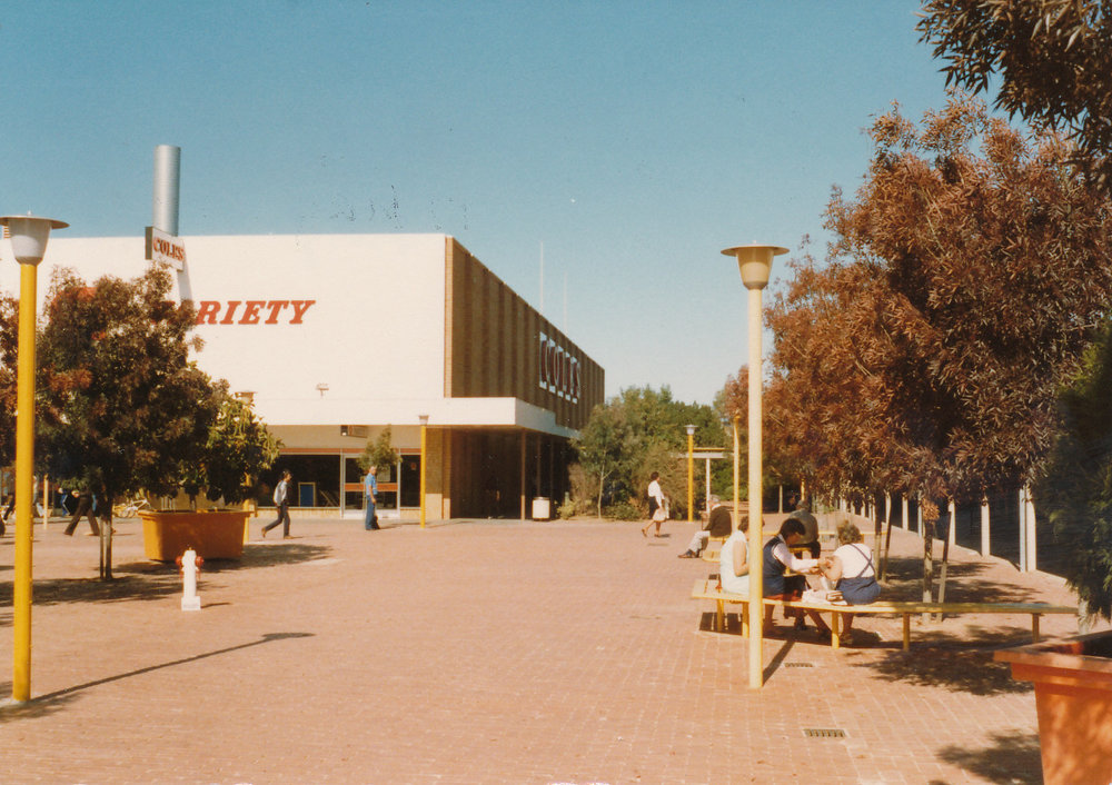 Elizabeth Town Centre: 1983.