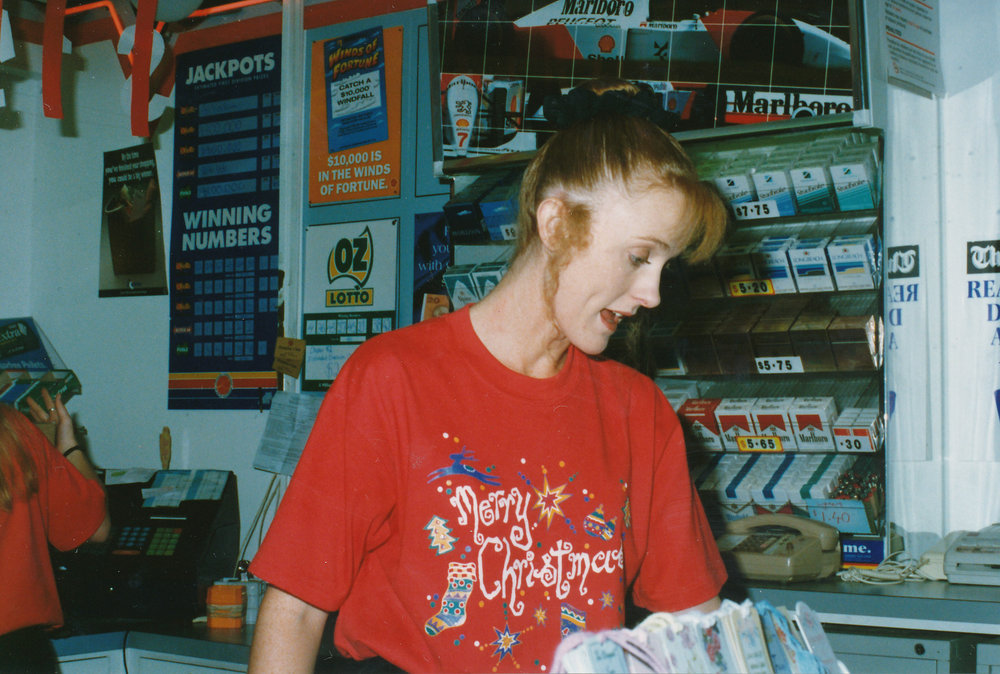 Christmas shopping at Elizabeth City Centre: 1994