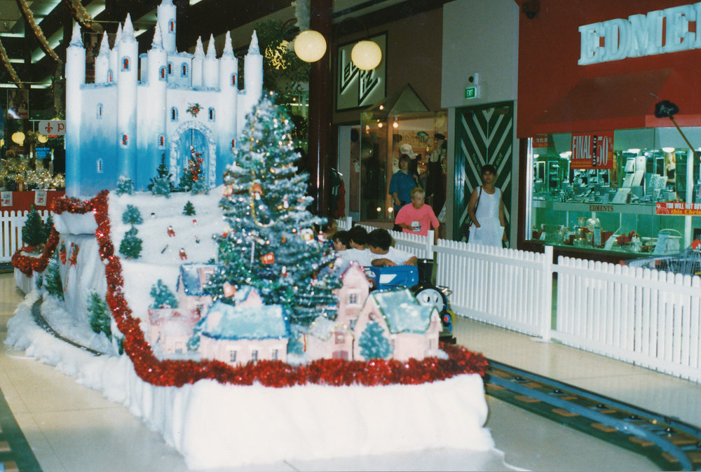 Christmas at Elizabeth Shopping Centre: 1994