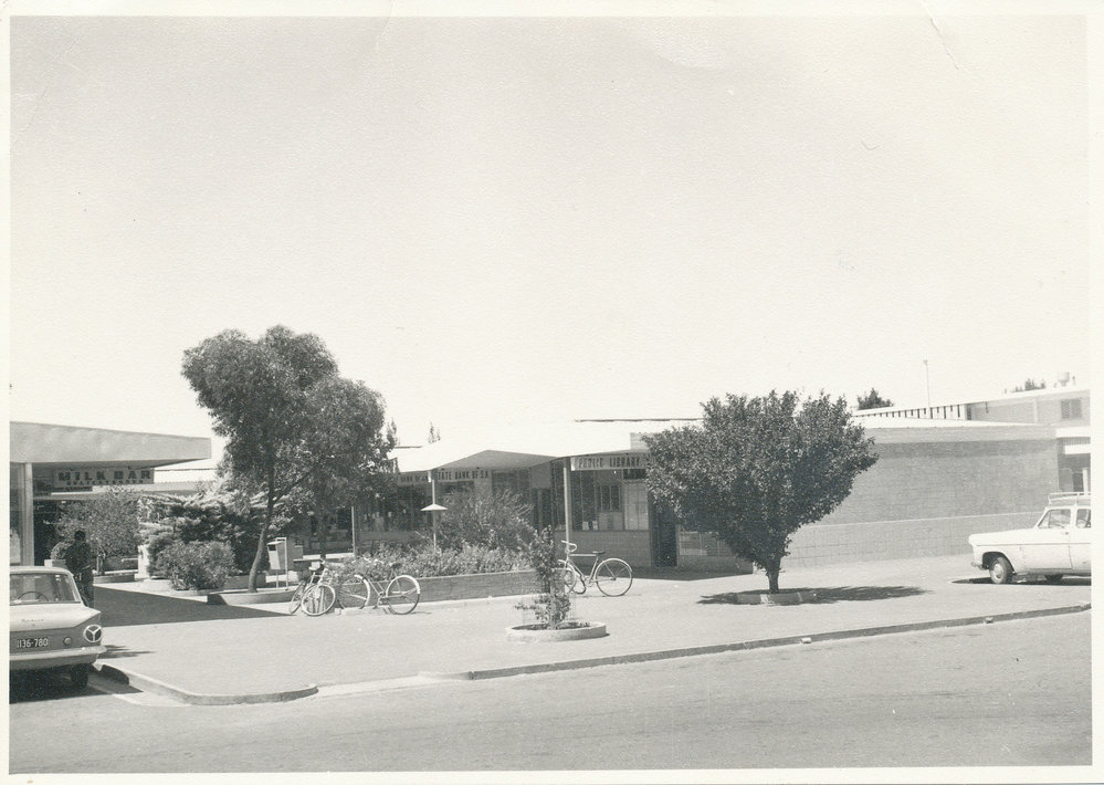 Elizabeth South Shopping Centre: 1966