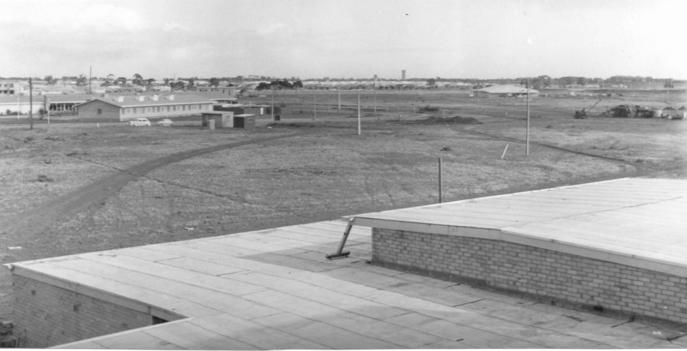Elizabeth Town Centre: 1960