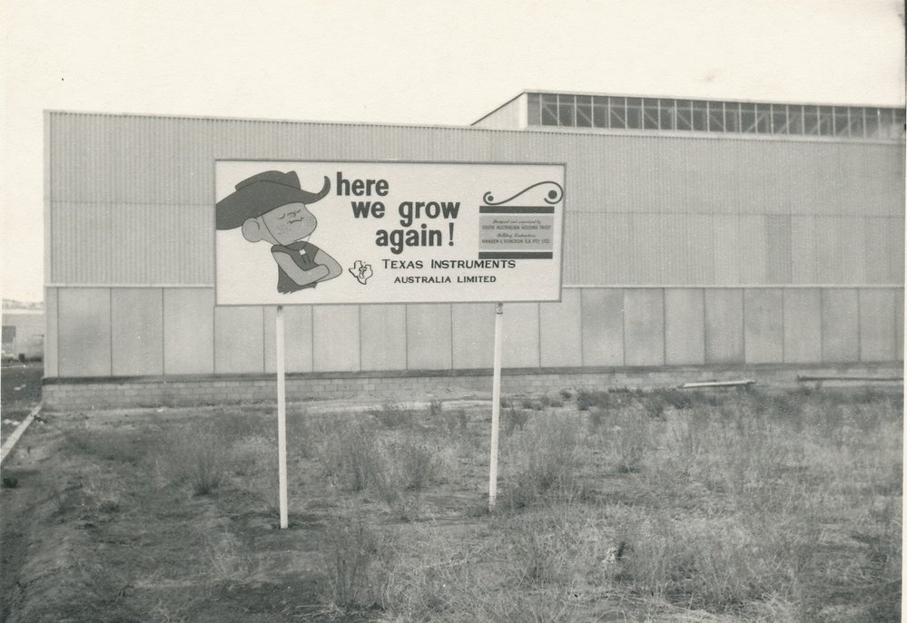 Texas Instrument: 1964.