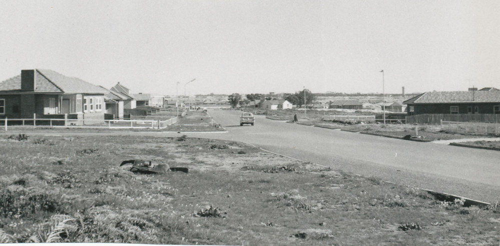 Elizabeth East: 1960