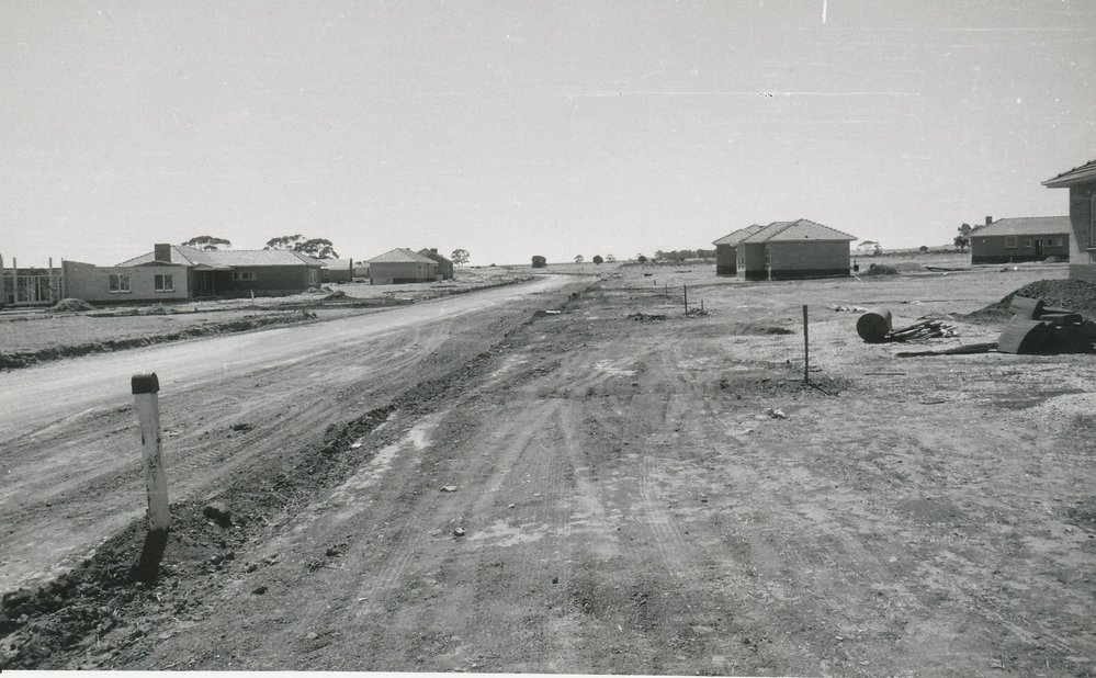 Midway Road, Elizabeth East: 1959