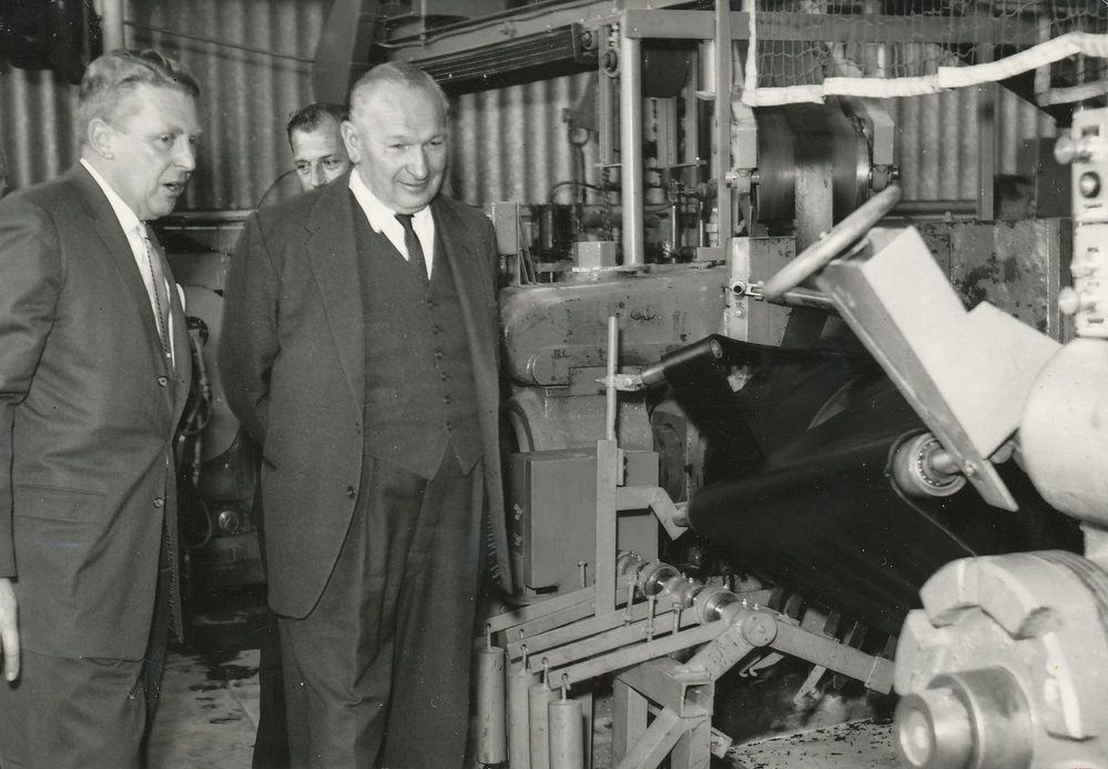 Beaurepairs Tyre Service, Elizabeth: 1963