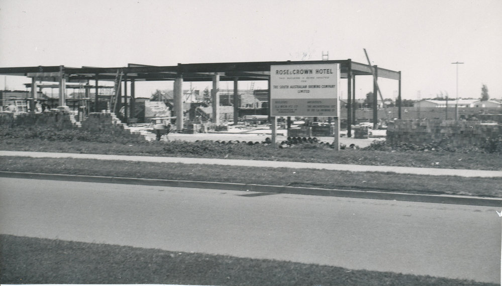 Rose And Crown Hotel