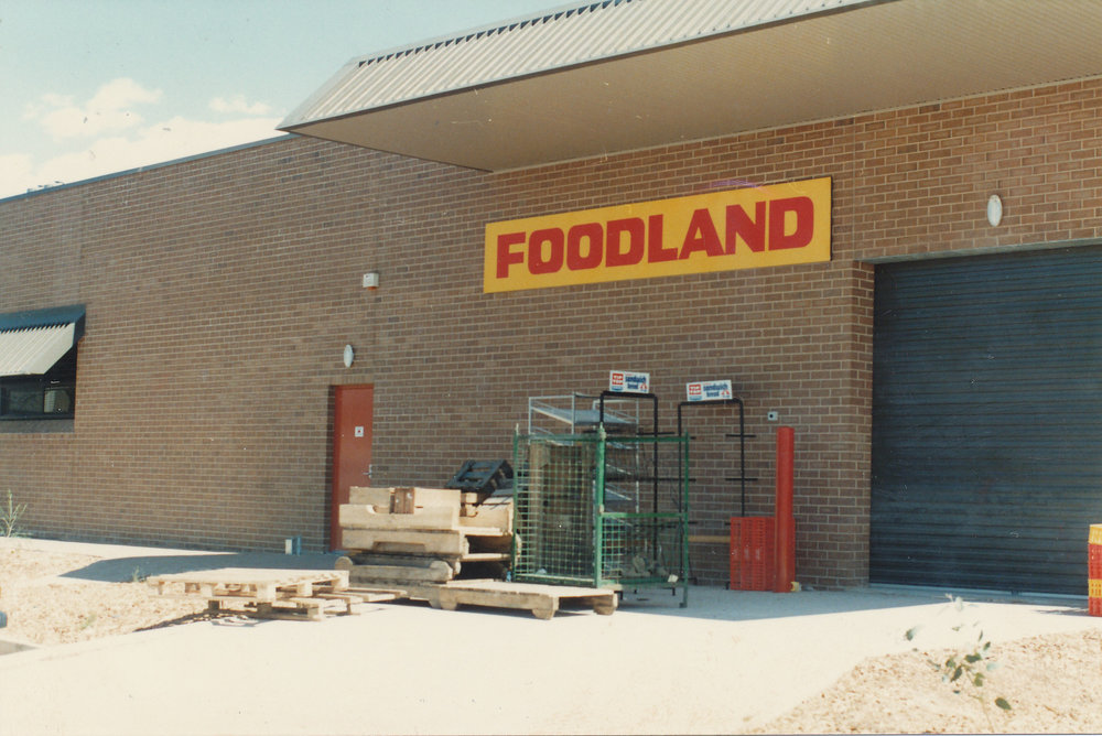 Elizabeth South Shopping Centre: 1988