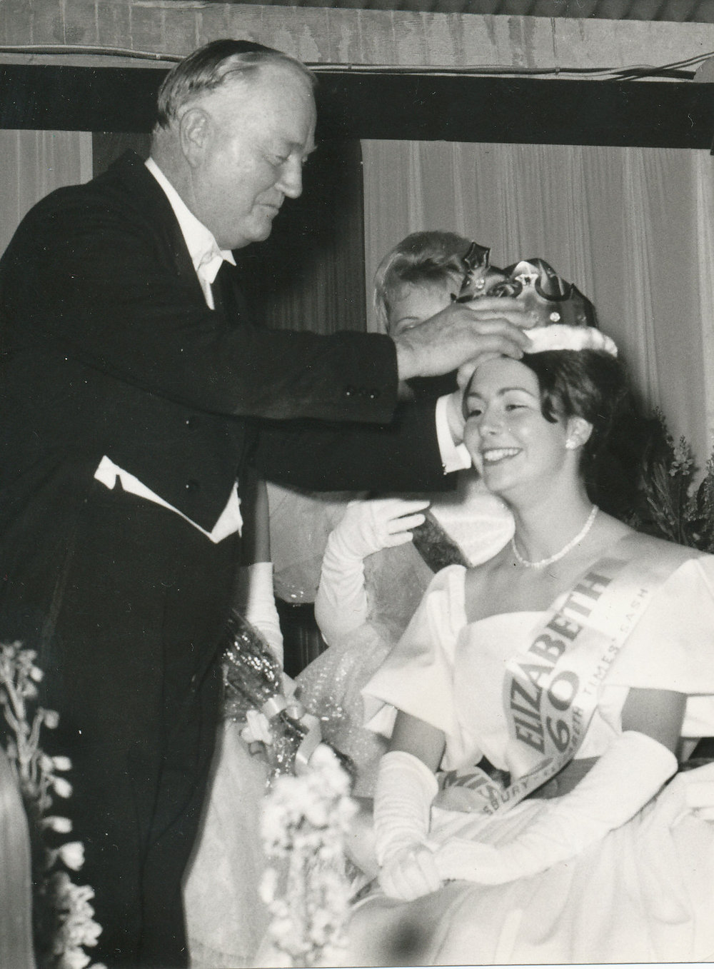 Miss Elizabeth Quest: 1960