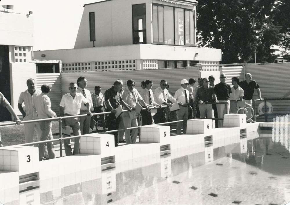 Elizabeth Aquadome: 1985