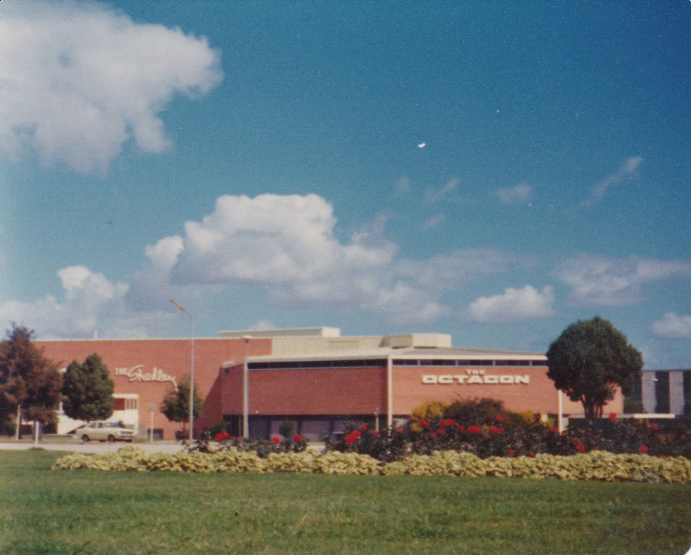 Elizabeth City Centre: 1975.