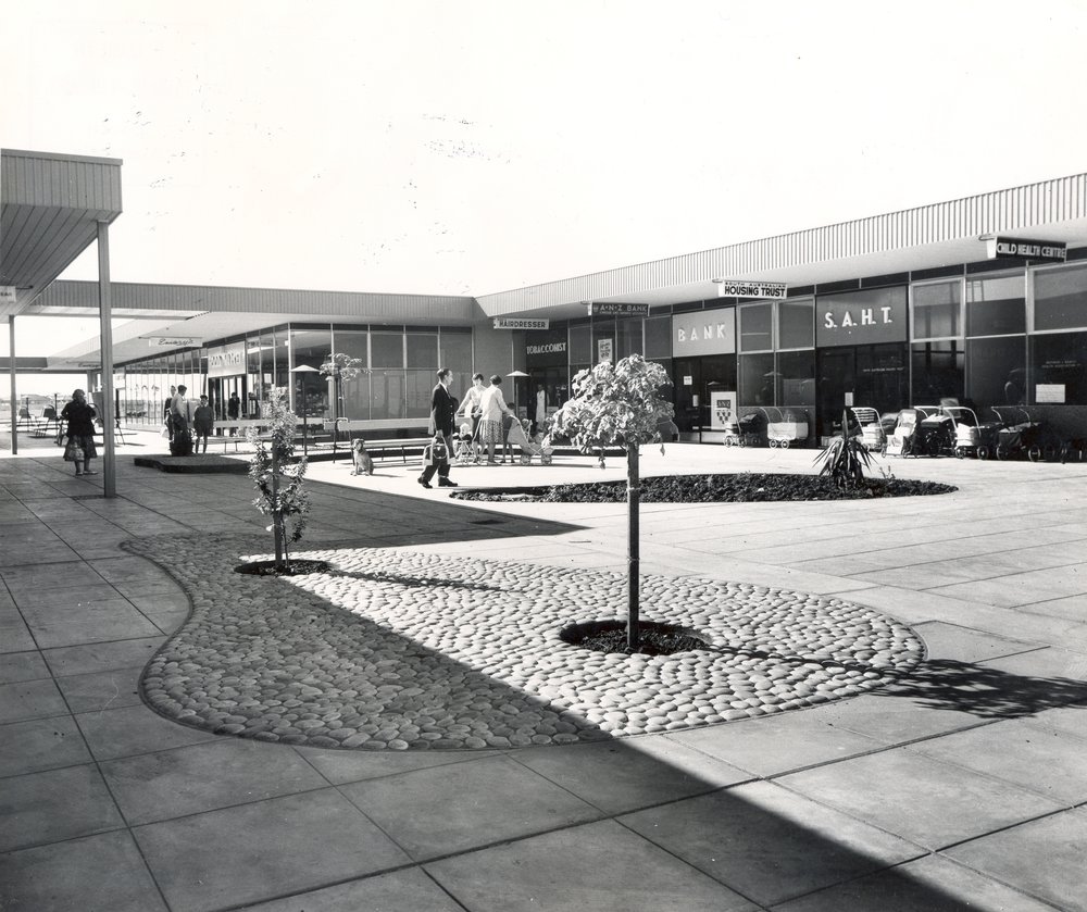 Elizabeth Park Shopping Centre: 1967