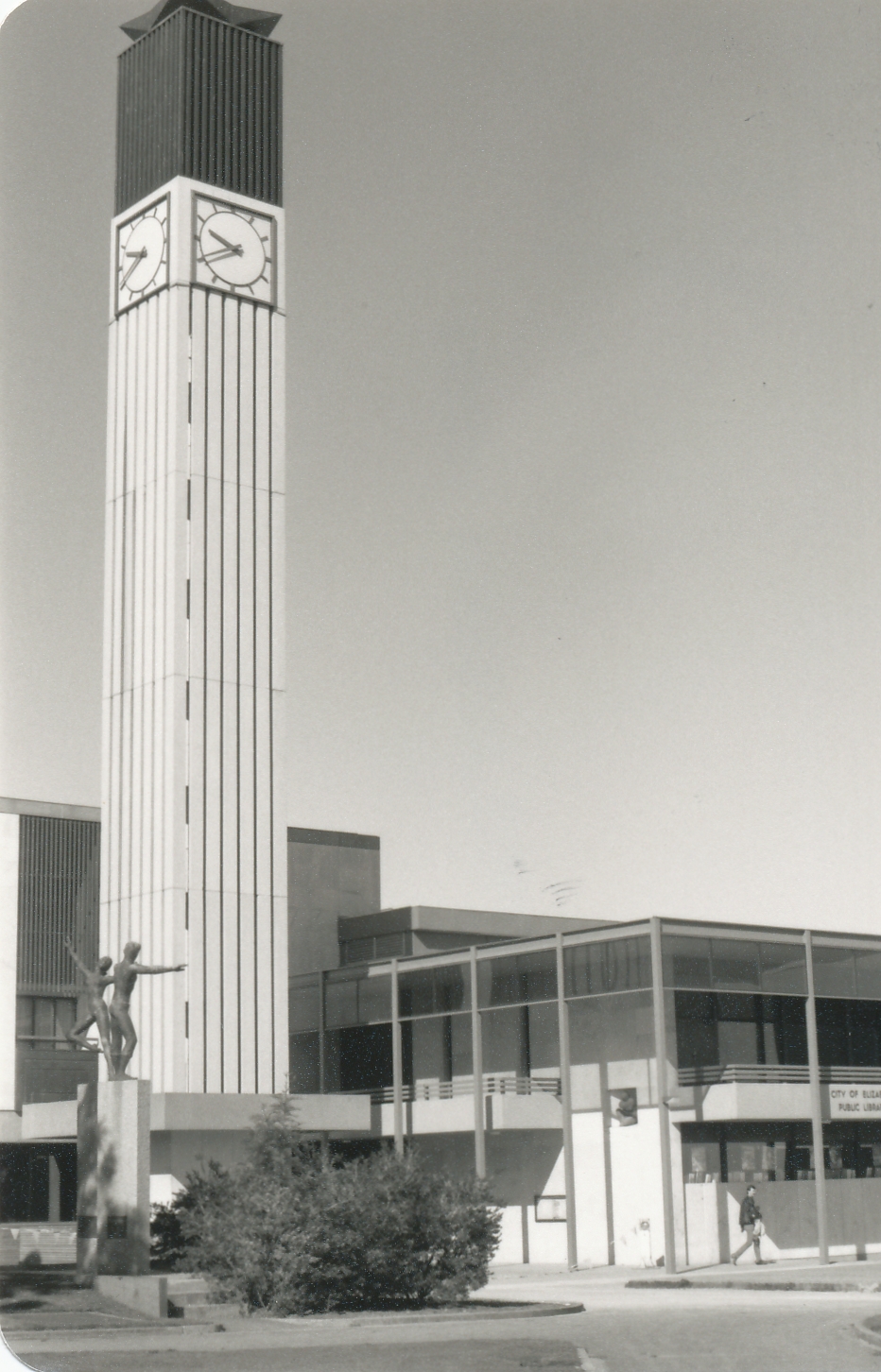 Elizabeth Clock Tower: 1985