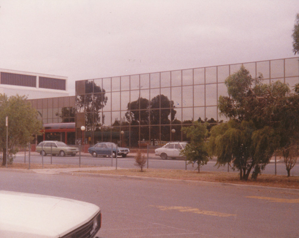Elizabeth House, Elizabeth Shopping centre: 1986