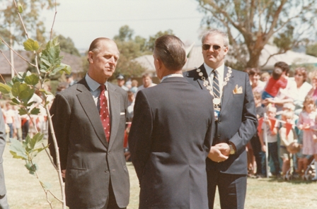 Duke of Edinburgh visit to Elizabeth: 1986