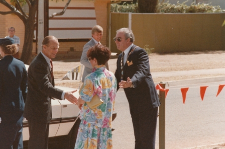 Duke of Edinburgh visit to Elizabeth: 1986