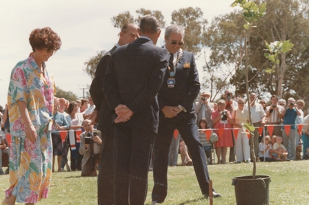 Duke of Edinburgh visit to Elizabeth: 1986