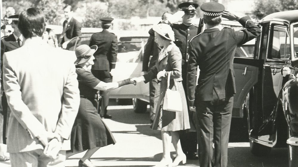 Royal Visit: 1977.