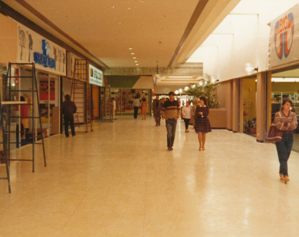 Elizabeth City Shopping Centre