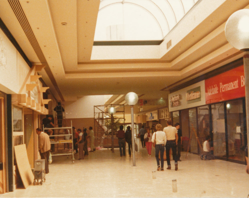 Elizabeth City Shopping Centre