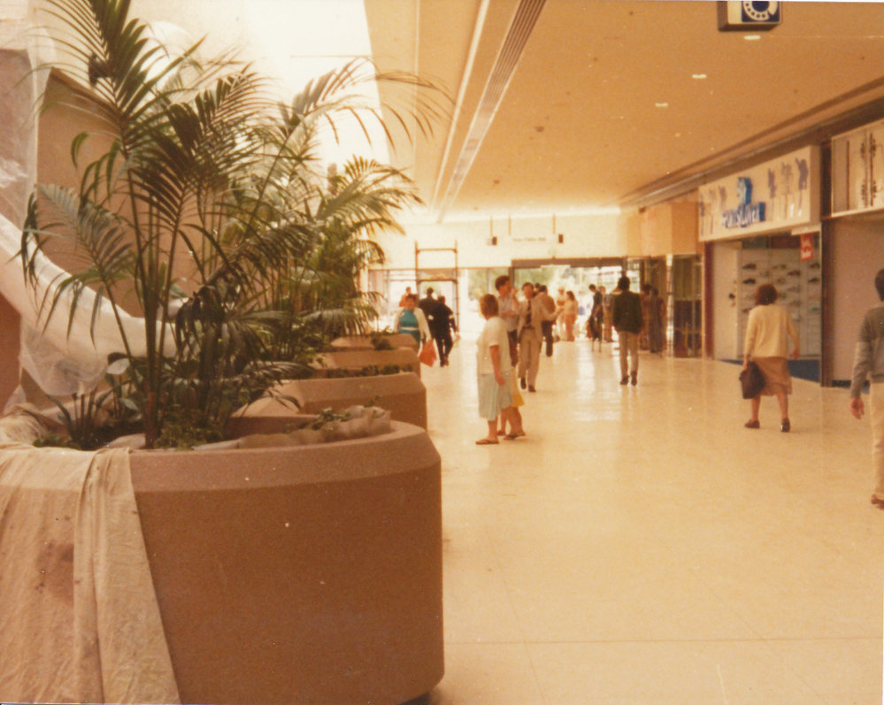 Elizabeth City Shopping Centre