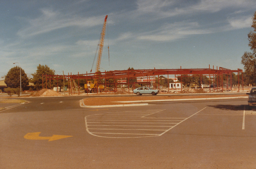 Elizabeth Tavern: 1984