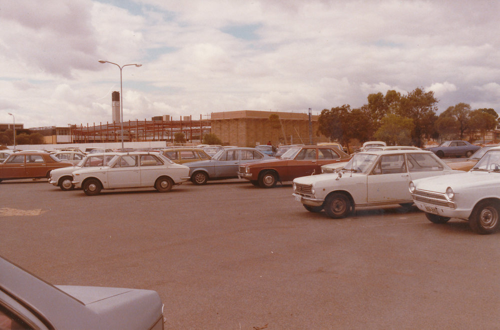 Elizabeth City Centre: 1984