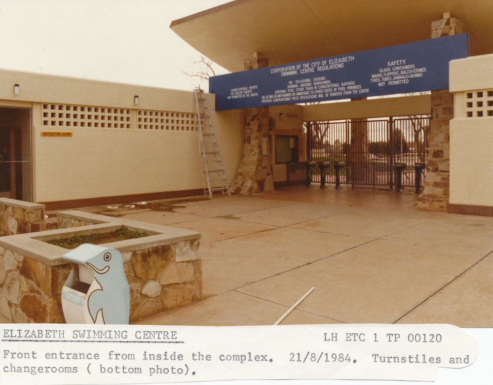 Elizabeth Aquadome: 1984