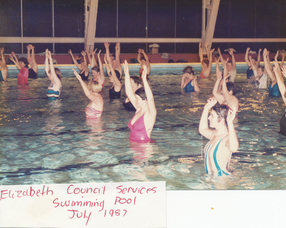 Elizabeth Aquadome: 1987