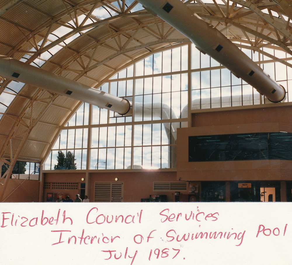 Elizabeth Aquadome: 1987