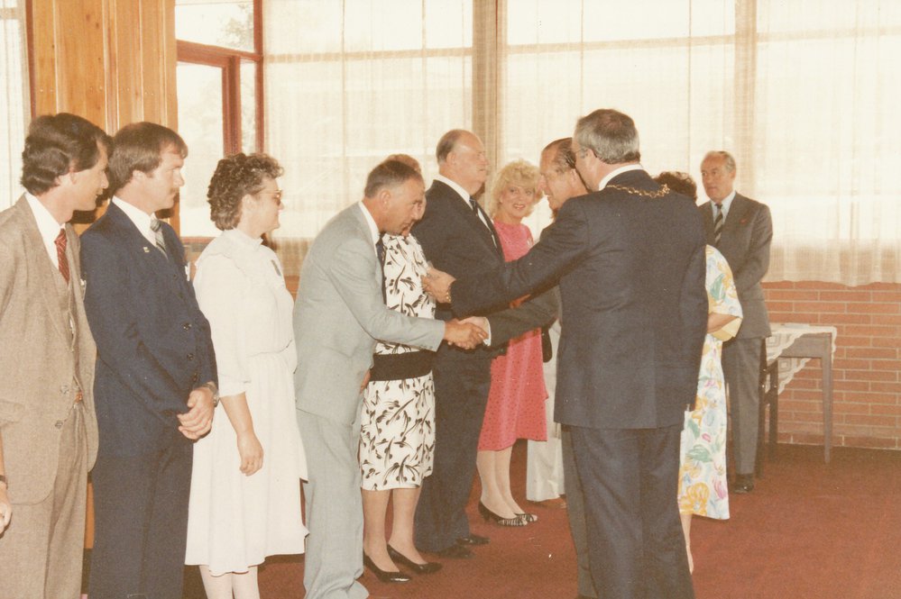 Duke of Edinburgh visits Elizabeth: 1986