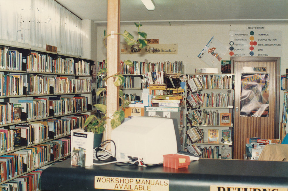 Elizabeth South Library: 1987
