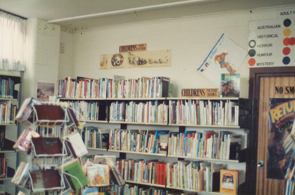 Elizabeth South Library: 1987